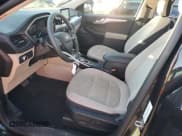 ✅ 2020 Ford Escape SE • VIN: 1FMCU9G68LUA86179 • Лот: 85269185. Опубликован ранее на Copart с пробегом 40 019 миль. Бесплатный доступ к архиву аукционных продаж из США и подробный отчёт об истории автомобиля на DreamBid. Изображение 7.