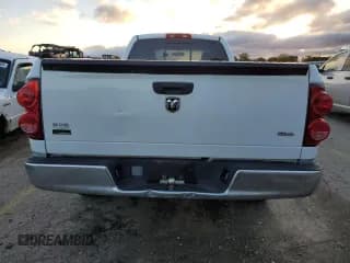 ✅ 2007 Dodge 1500 SLT • VIN: 1D7HA16P07J579768 • Лот: 78691744. Опубликован ранее на Copart с пробегом 174 289 миль. Бесплатный доступ к архиву аукционных продаж из США и подробный отчёт об истории автомобиля на DreamBid. Изображение 6.