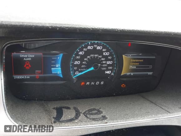 ✅ 2018 Ford Taurus SEL • VIN: 1FAHP2E84JG109858 • Lot: 42532168. Listed on IAAI with 218,304 mi. Free auction sales archive from the USA and detailed vehicle history report at DreamBid. Image 7.