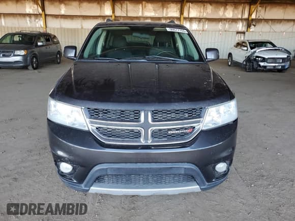 ✅ 2015 Dodge Journey SXT • VIN: 3C4PDDBG9FT660389 • Lot: 90677765. Wystawiony na Copart z przebiegiem 139 413 mil. Bezpłatny archiwum sprzedaży aukcyjnych z USA i szczegółowy raport historii pojazdu na DreamBid. Zdjęcie 5.