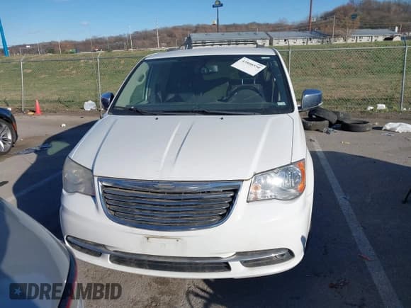 ✅ 2014 Chrysler Town & Country Touring L • VIN: 2C4RC1CG1ER200153 • Лот: 43808550. Опубликован ранее на IAAI с пробегом 194 795 миль. Бесплатный доступ к архиву аукционных продаж из США и подробный отчёт об истории автомобиля на DreamBid. Изображение 12.