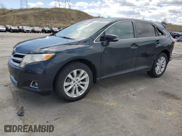✅ 2013 Toyota Venza LE • VIN: 4T3BA3BB4DU042954 • Lot: 53551165. Listed on Copart with 154,160 mi. Free auction sales archive from the USA and detailed vehicle history report at DreamBid. Image 1.