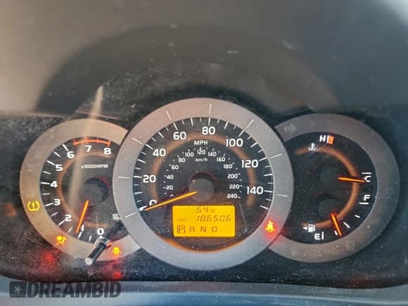 ✅ 2009 Toyota RAV4 Sport • VIN: JTMBK32V895084162 • Lot: 95999635. Listed on Copart with 186,506 mi. Free auction sales archive from the USA and detailed vehicle history report at DreamBid. Image 9.