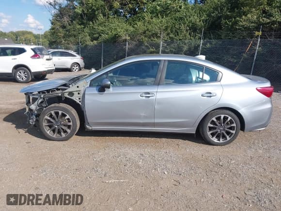 ✅ 2020 Subaru Impreza Limited • VIN: 4S3GKAU63L3605954 • Lot: 43016686. Listed on IAAI with 21,405 mi. Free auction sales archive from the USA and detailed vehicle history report at DreamBid. Image 14.