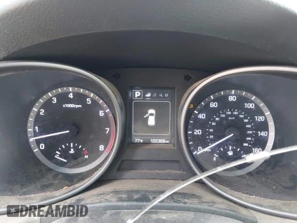 ✅ 2018 Hyundai Santa Fe 2.4L • VIN: 5NMZTDLB9JH078832 • Лот: 43147812. Опубликован ранее на IAAI с пробегом 122 368 миль. Бесплатный доступ к архиву аукционных продаж из США и подробный отчёт об истории автомобиля на DreamBid. Изображение 7.