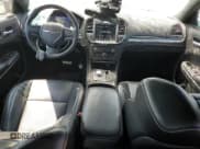 ✅ 2023 Chrysler 300 C • VIN: 2C3CCAPJ2PH542445 • Лот: 64880055. Опубликован ранее на Copart с пробегом 23 204 миль. Бесплатный доступ к архиву аукционных продаж из США и подробный отчёт об истории автомобиля на DreamBid. Изображение 8.