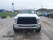 ✅ 2017 Ram 2500 Laramie • VIN: 3C6UR5NL5HG706029 • Lot: 41935696. Wystawiony na IAAI z przebiegiem 204 087 mil. Bezpłatny archiwum sprzedaży aukcyjnych z USA i szczegółowy raport historii pojazdu na DreamBid. Zdjęcie 12.