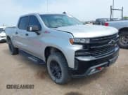✅ 2019 Chevrolet Silverado 1500 LT Trail Boss • VIN: 1GCPYFED9KZ260613 • Lot: 42157001. Wystawiony na IAAI z przebiegiem 99 039 mil. Bezpłatny archiwum sprzedaży aukcyjnych z USA i szczegółowy raport historii pojazdu na DreamBid. Zdjęcie 1.