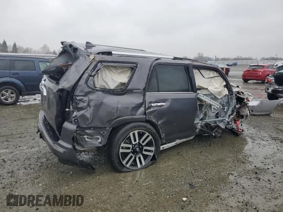 ✅ 2021 Toyota 4Runner Limited • VIN: JTEKU5JR6M5852347 • Lot: 89026665. Wystawiony na Copart z przebiegiem Nie podano. Bezpłatny archiwum sprzedaży aukcyjnych z USA i szczegółowy raport historii pojazdu na DreamBid. Zdjęcie 3.