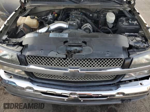 ✅ 2003 Chevrolet Silverado 1500 • VIN: 1GCEC14V43Z239995 • Lot: 71229394. Wystawiony na Copart z przebiegiem 301 543 mil mil. Skorzystaj z bezpłatnego archiwum sprzedaży aukcyjnych z USA i zobacz szczegółowy raport historii pojazdu na DreamBid. Zdjęcie 11.