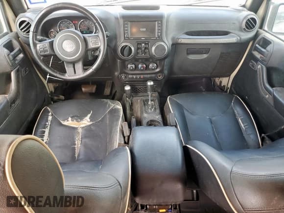 ✅ 2018 Jeep Wrangler Unlimited Sport • VIN: 1C4BJWDG2JL805028 • Лот: 64170525. Опубликован ранее на Copart с пробегом 111 279 миль. Бесплатный доступ к архиву аукционных продаж из США и подробный отчёт об истории автомобиля на DreamBid. Изображение 8.