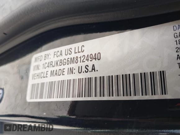 ✅ 2021 Jeep Grand Cherokee Limited • VIN: 1C4RJKBG6M8124940 • Lot: 43170771. Listed on IAAI with 61,928 mi. Free auction sales archive from the USA and detailed vehicle history report at DreamBid. Image 9.