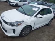 ✅ 2020 Kia Rio S • VIN: 3KPA25AD1LE270377 • Lot: 42431937. Wystawiony na IAAI z przebiegiem 56 934 mil. Bezpłatny archiwum sprzedaży aukcyjnych z USA i szczegółowy raport historii pojazdu na DreamBid. Zdjęcie 17.
