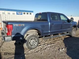 ✅ 2017 Ford F-350 Platinum • VIN: 1FT8W3BT3HEE02698 • Lot: 72773134. Wystawiony na Copart z przebiegiem 138 499 mil. Bezpłatny archiwum sprzedaży aukcyjnych z USA i szczegółowy raport historii pojazdu na DreamBid. Zdjęcie 3.