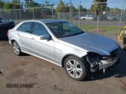 ✅ 2010 Mercedes-Benz E 350 Luxury • VIN: WDDHF8HBXAA155551 • Lot: 43110389. Listed on IAAI with 86,479 mi. Free auction sales archive from the USA and detailed vehicle history report at DreamBid. Image 1.