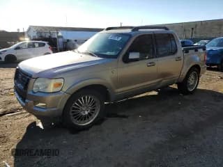 ✅ 2008 Ford Explorer Sport Trac Limited • VIN: 1FMEU53858UA16798 • Lot: 90126795. Wystawiony na Copart z przebiegiem 275 426 mil. Bezpłatny archiwum sprzedaży aukcyjnych z USA i szczegółowy raport historii pojazdu na DreamBid. Zdjęcie 1.