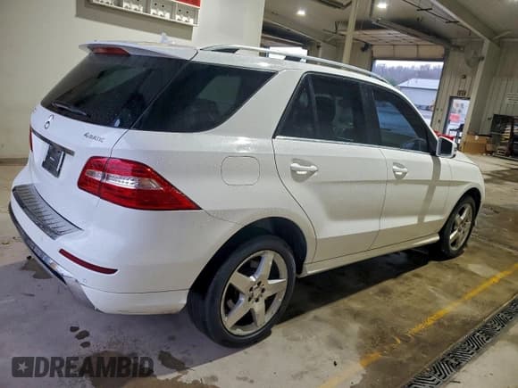 ✅ 2014 Mercedes-Benz M 350 • VIN: 4JGDA5HB9EA422492 • Лот: 94322165. Опубликован ранее на Copart с пробегом 144 480 миль. Бесплатный доступ к архиву аукционных продаж из США и подробный отчёт об истории автомобиля на DreamBid. Изображение 3.