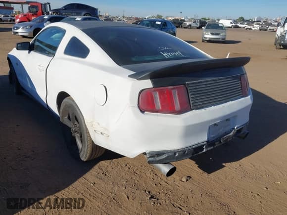 ✅ 2012 Ford Mustang GT Premium • VIN: 1ZVBP8CF2C5266188 • Lot: 43633639. Listed on IAAI with 137,769 mi. Free auction sales archive from the USA and detailed vehicle history report at DreamBid. Image 3.