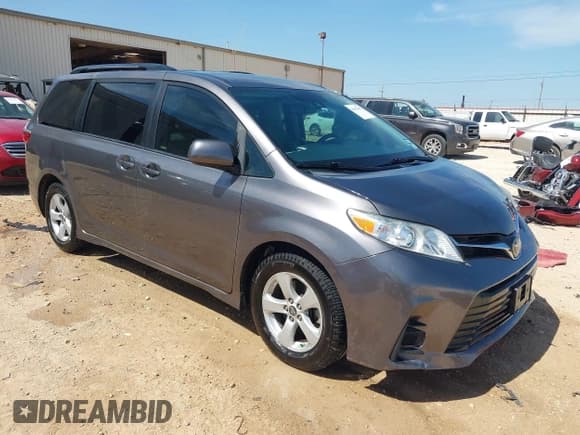 ✅ 2020 Toyota Sienna LE Auto Access Seat • VIN: 5TDKZ3DC2LS036312 • Лот: 42307857. Опубликован ранее на IAAI с пробегом 107 653 миль. Бесплатный доступ к архиву аукционных продаж из США и подробный отчёт об истории автомобиля на DreamBid. Изображение 1.