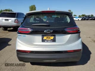 ✅ 2023 Chevrolet Bolt EV 2LT • VIN: 1G1FX6S05P4204553 • Lot: 53273104. Wystawiony na Copart z przebiegiem 707 mil. Bezpłatny archiwum sprzedaży aukcyjnych z USA i szczegółowy raport historii pojazdu na DreamBid. Zdjęcie 6.