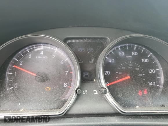 ✅ 2017 Nissan Versa SV • VIN: 3N1CN7APXHL847726 • Lot: 81668965. Listed on Copart with 185,135 mi. Free auction sales archive from the USA and detailed vehicle history report at DreamBid. Image 9.