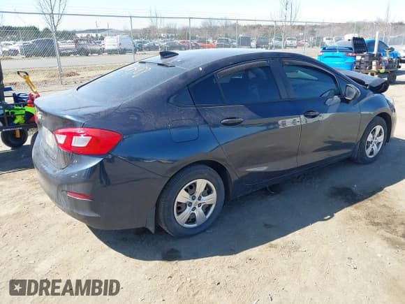✅ 2016 Chevrolet Cruze LS • VIN: 1G1BB5SM0G7313687 • Lot: 41779448. Listed on IAAI with 131,127 mi. Free auction sales archive from the USA and detailed vehicle history report at DreamBid. Image 4.