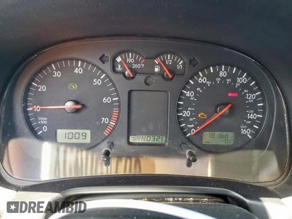 ✅ 2003 Volkswagen Jetta GLS • VIN: 3VWSK69M83M097748 • Lot: 68145045. Listed on Copart with 181,687 mi. Free auction sales archive from the USA and detailed vehicle history report at DreamBid. Image 9.