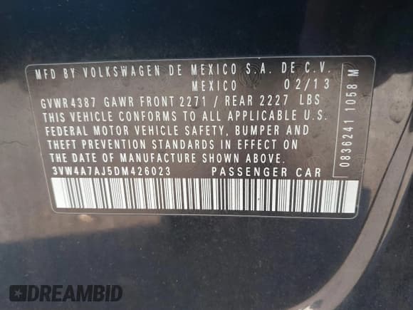 ✅ 2013 Volkswagen Jetta Autobahn • VIN: 3VW4A7AJ5DM426023 • Lot: 43343049. Wystawiony na IAAI z przebiegiem 128 620 mil. Bezpłatny archiwum sprzedaży aukcyjnych z USA i szczegółowy raport historii pojazdu na DreamBid. Zdjęcie 9.