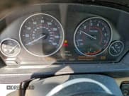 ✅ 2016 BMW 3 Series 328i • VIN: WBA8E9G53GNU30108 • Lot: 96818085. Wystawiony na Copart z przebiegiem 63 153 mil. Bezpłatny archiwum sprzedaży aukcyjnych z USA i szczegółowy raport historii pojazdu na DreamBid. Zdjęcie 9.