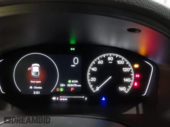 ✅ 2024 Honda Civic Sport • VIN: 19XFL2H86RE019082 • Lot: 43540215. Wystawiony na IAAI z przebiegiem 24 478 mil. Bezpłatny archiwum sprzedaży aukcyjnych z USA i szczegółowy raport historii pojazdu na DreamBid. Zdjęcie 7.