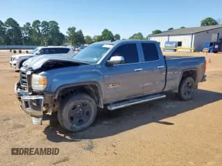 ✅ 2015 GMC Sierra 1500 SLE • VIN: 1GTV2UEC5FZ312748 • Лот: 71834235. Опубликован ранее на Copart с пробегом 223 025 миль. Бесплатный доступ к архиву аукционных продаж из США и подробный отчёт об истории автомобиля на DreamBid. Изображение 1.