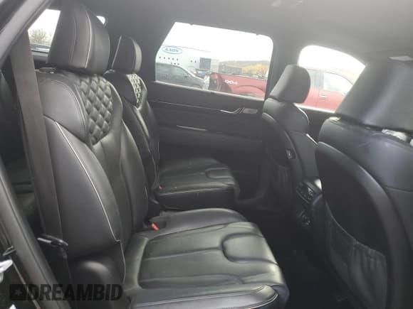 ✅ 2020 Hyundai Palisade Limited • VIN: KM8R5DHE9LU116421 • Лот: 81365604. Опубликован ранее на Copart с пробегом 30 355 миль. Бесплатный доступ к архиву аукционных продаж из США и подробный отчёт об истории автомобиля на DreamBid. Изображение 12.