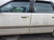 ✅ 1993 Oldsmobile Cutlass Ciera S • VIN: 1G3AG54N1P6455773 • Lot: 42340327. Wystawiony na IAAI z przebiegiem 107 933 mil. Bezpłatny archiwum sprzedaży aukcyjnych z USA i szczegółowy raport historii pojazdu na DreamBid. Zdjęcie 15.