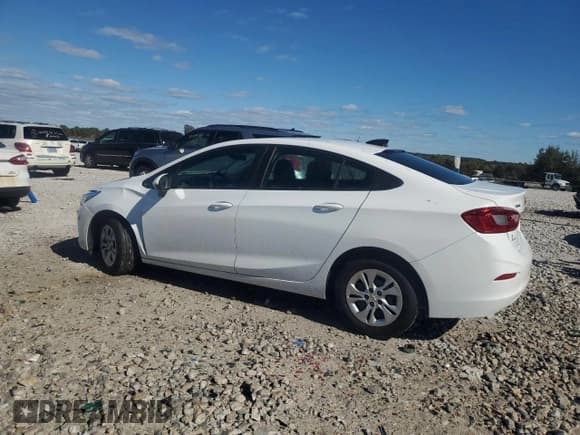 ✅ 2019 Chevrolet Cruze LS • VIN: 1G1BC5SMXK7123739 • Lot: 85825225. Listed on Copart with 139,222 mi. Free auction sales archive from the USA and detailed vehicle history report at DreamBid. Image 2.