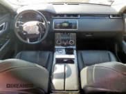 ✅ 2019 Land Rover Range Rover Velar S • VIN: SALYB2EX4KA795820 • Lot: 85099495. Wystawiony na Copart z przebiegiem 103 856 mil. Bezpłatny archiwum sprzedaży aukcyjnych z USA i szczegółowy raport historii pojazdu na DreamBid. Zdjęcie 8.