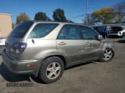 ✅ 2001 Lexus RX 300 • VIN: JTJHF10U310225764 • Lot: 90143205. Wystawiony na Copart z przebiegiem 169 697 mil. Bezpłatny archiwum sprzedaży aukcyjnych z USA i szczegółowy raport historii pojazdu na DreamBid. Zdjęcie 3.