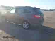 2011 Hyundai Veracruz GLS z VIN KM8NUDCC7BU169916, wystawiony jako IAAI lot #41770577 z przebiegiem 229 796 mil mil oraz . Historia ofert i sprzedaży dostępna na DreamBid. Obrazek 3.