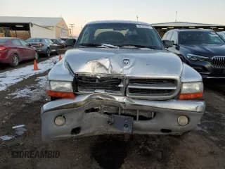 ✅ 2003 Dodge Dakota SLT • VIN: 1D7HG48N73S248783 • Lot: 42123385. Wystawiony na Copart z przebiegiem 210 752 mil. Bezpłatny archiwum sprzedaży aukcyjnych z USA i szczegółowy raport historii pojazdu na DreamBid. Zdjęcie 5.