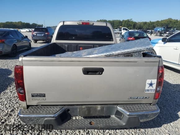 ✅ 2006 Isuzu i-Series S • VIN: 1GGCS198268702402 • Lot: 86555865. Wystawiony na Copart z przebiegiem 218 899 mil. Bezpłatny archiwum sprzedaży aukcyjnych z USA i szczegółowy raport historii pojazdu na DreamBid. Zdjęcie 6.