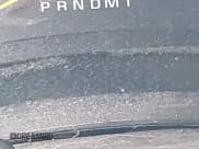 ✅ 2006 Chevrolet Silverado 2500HD LT3 • VIN: 1GCHK23D86F237137 • Lot: 42654117. Wystawiony na IAAI z przebiegiem Nie podano. Bezpłatny archiwum sprzedaży aukcyjnych z USA i szczegółowy raport historii pojazdu na DreamBid. Zdjęcie 7.