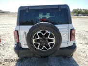 ✅ 2023 Ford Bronco Outer Banks • VIN: 1FMEE5BP1PLB84612 • Лот: 87255785. Опубликован ранее на Copart с пробегом 26 824 миль. Бесплатный доступ к архиву аукционных продаж из США и подробный отчёт об истории автомобиля на DreamBid. Изображение 6.