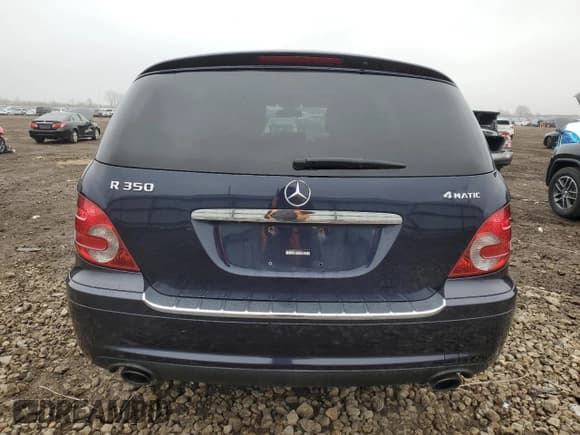 ✅ 2010 Mercedes-Benz R 350 • VIN: 4JGCB6FE0AA102905 • Lot: 93342625. Listed on Copart with 189,413 mi. Free auction sales archive from the USA and detailed vehicle history report at DreamBid. Image 6.