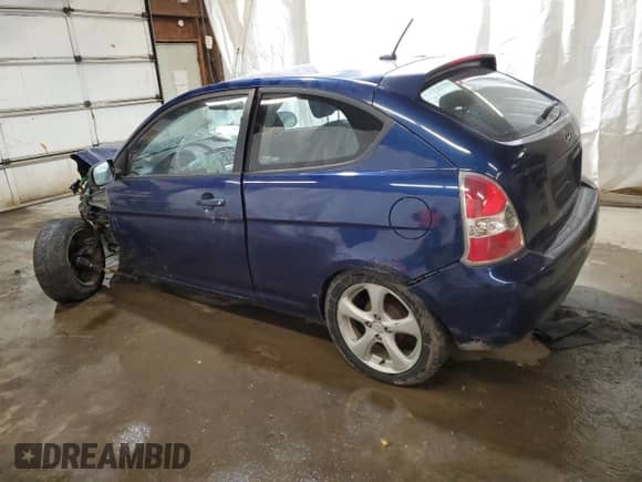 2011 Hyundai Accent SE z VIN KMHCN3AC3BU194748, wystawiony jako Copart lot #84491534 z przebiegiem Nie podano mil oraz Szkoda całkowita • Salvage title. Historia ofert i sprzedaży dostępna na DreamBid. Obrazek 2.