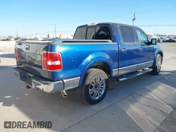 ✅ 2007 Lincoln Mark LT • VIN: 5LTPW16557FJ06843 • Lot: 41158381. Listed on IAAI with 191,884 mi. Free auction sales archive from the USA and detailed vehicle history report at DreamBid. Image 4.