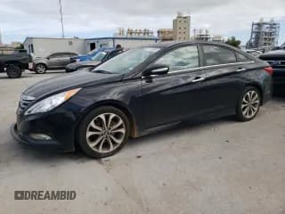 ✅ 2014 Hyundai Sonata Limited • VIN: 5NPEC4AB0EH821033 • Lot: 61915955. Listed on Copart with 106,157 mi. Free auction sales archive from the USA and detailed vehicle history report at DreamBid. Image 1.