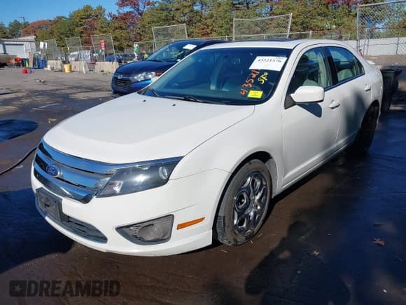 ✅ 2010 Ford Fusion SE • VIN: 3FAHP0HAXAR420058 • Lot: 43521576. Listed on IAAI with 177,436 mi. Free auction sales archive from the USA and detailed vehicle history report at DreamBid. Image 2.