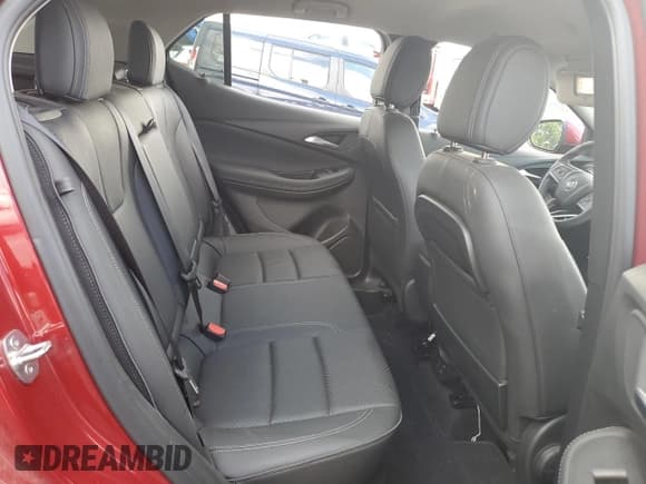 ✅ 2020 Buick Encore GX Essence • VIN: KL4MMFSL5LB123182 • Lot: 61815755. Listed on Copart with 78,237 mi. Free auction sales archive from the USA and detailed vehicle history report at DreamBid. Image 11.