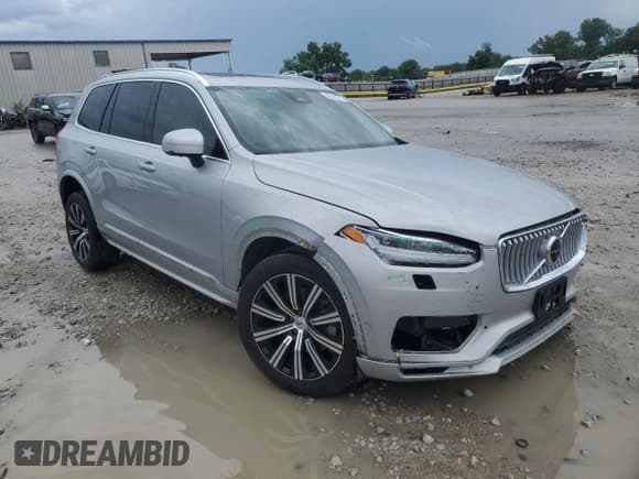 ✅ 2023 Volvo XC90 Plus • VIN: YV4L12PN5P1963727 • Lot: 59393575. Listed on Copart with 16,846 mi. Free auction sales archive from the USA and detailed vehicle history report at DreamBid. Image 4.