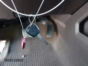 ✅ 2015 Chevrolet Silverado 1500 LT • VIN: 3GCPCREC8FG147765 • Lot: 43335404. Wystawiony na IAAI z przebiegiem 101 862 mil. Bezpłatny archiwum sprzedaży aukcyjnych z USA i szczegółowy raport historii pojazdu na DreamBid. Zdjęcie 11.