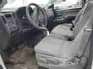 2016 Chevrolet Silverado 1500 Work Truck z VIN 1GCNKNEH7GZ428634, wystawiony jako Copart lot #54613635 z przebiegiem 83 437 mil mil oraz Szkoda całkowita • Salvage title. Historia ofert i sprzedaży dostępna na DreamBid. Obrazek 7.